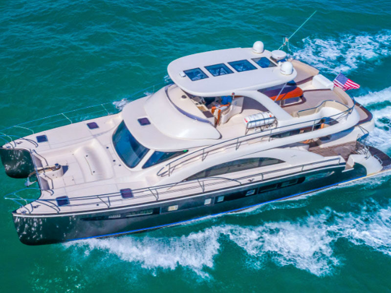 yachts to rent in miami